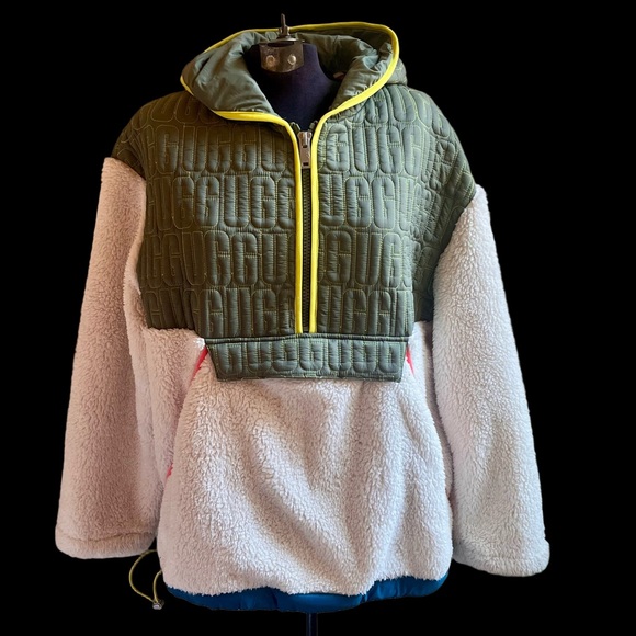 UGG Quilted Logo Sherpa Hoodie – Olive & Cream Colorblock, Size M - Picture 1 of 7